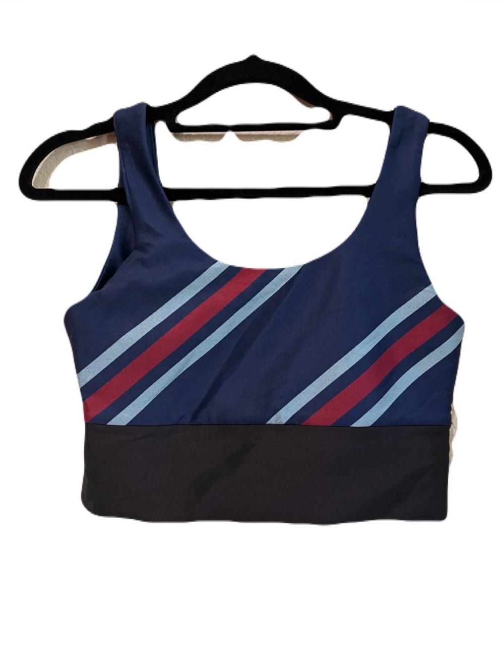 Soul by soul cycle size medium sports bar EUC